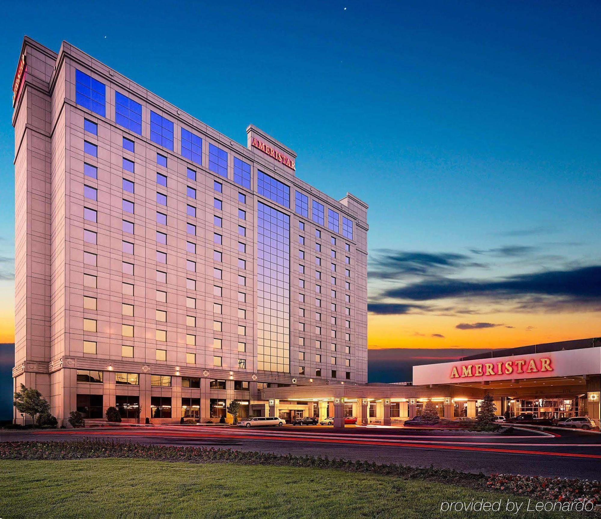 Ameristar Casino Hotel Іст-Чикаго Екстер'єр фото